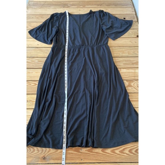 NEW Girl With Curves Flutter Sleeve Knit Midi Dress Size Large Women’s Black - Picture 5 of 7